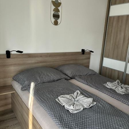 Oasis Apartman Гайдусобосло Екстер'єр фото